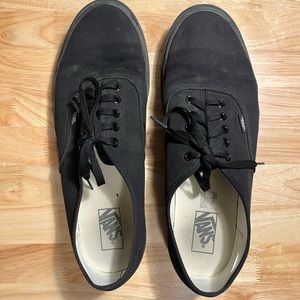 Black vans, worn twice, great condition!
